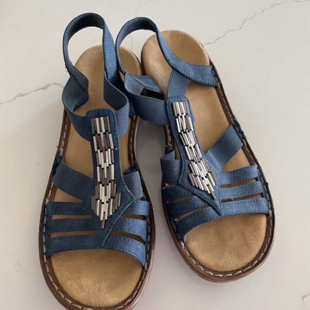 Rieker's 7.5 M  Blue Leather Sandals with metal beading